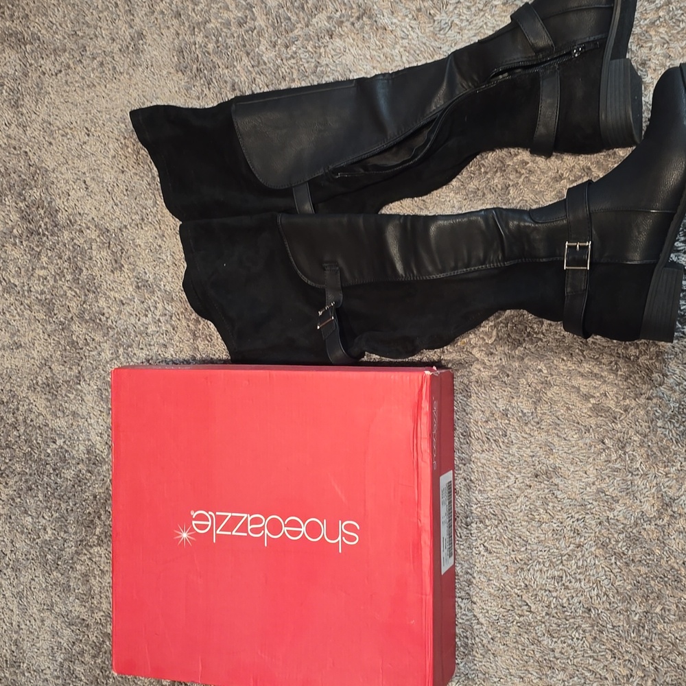 Black Knee-High Boots Flat